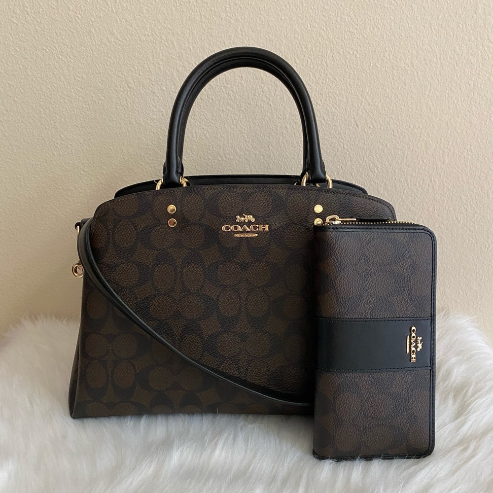 Coach purse and wallet set